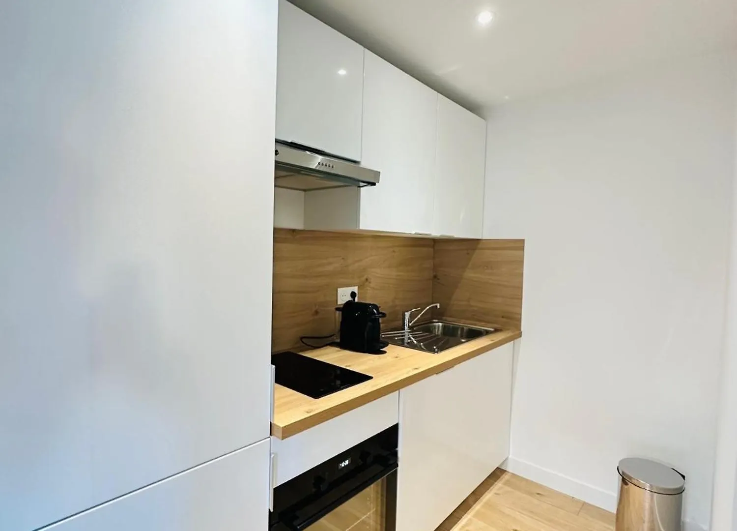 Loti Apartment Antibes 0*,