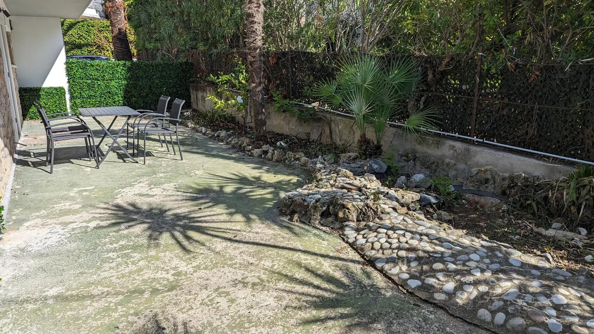 Loti Apartment Antibes 0*,